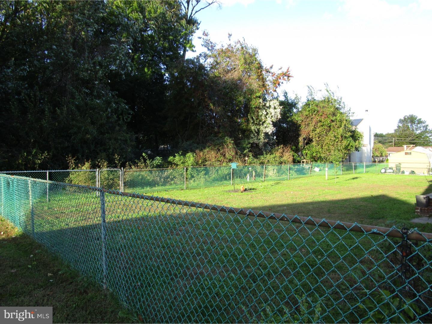 57 Harvard Road Pennsville, NJ 08070 - Photo 23 of 25 Back Yard