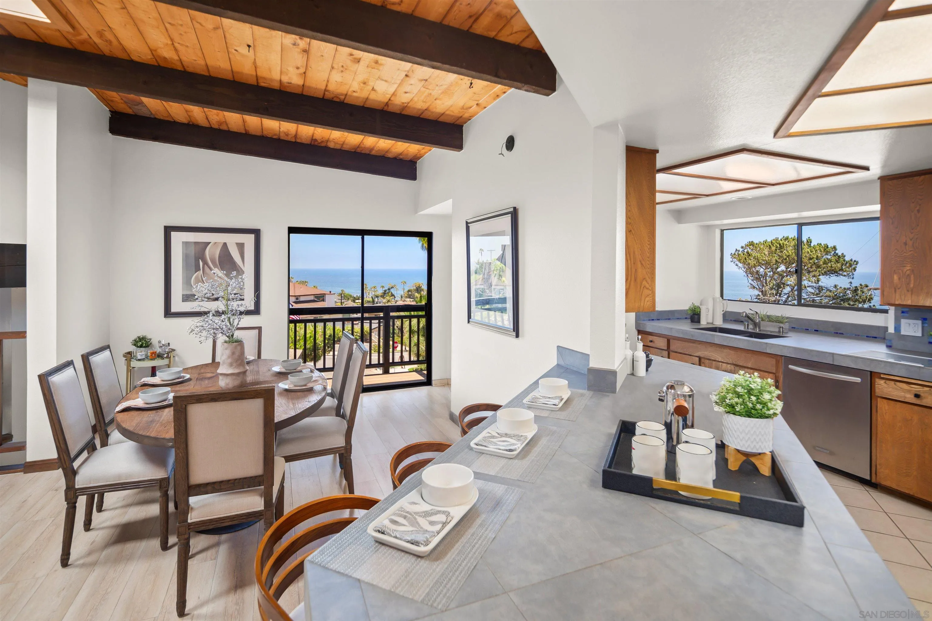 1005 Cornish Drive San Diego, CA 92107 - Photo 10 of 71