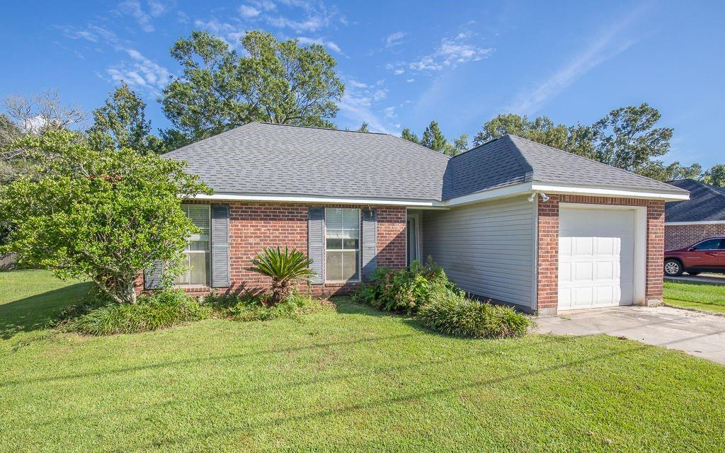 20348 Rue Legendre Ponchatoula, LA 70454 - Photo 3 of 33 Gallery Image 3
