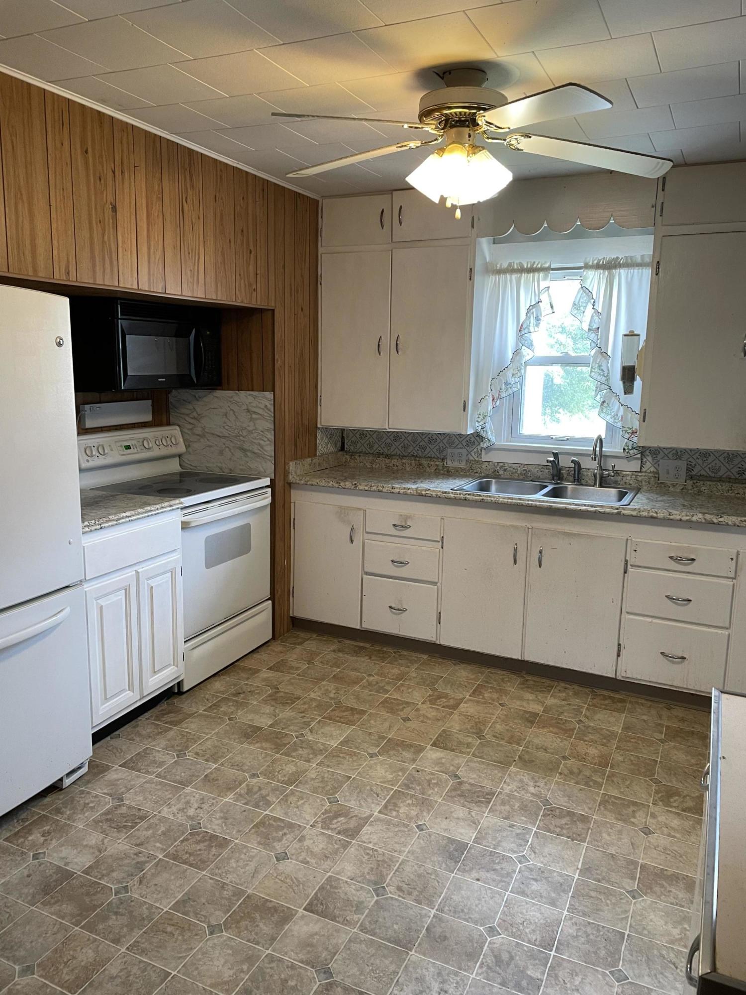 7692 Derby Road Six Lakes, MI 48886 - Photo 17 of 17 IMG_4656