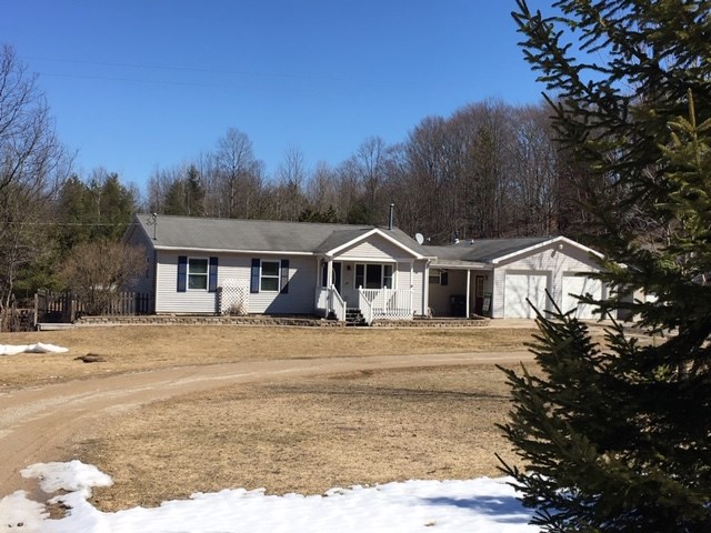 2048 North 41 1/2 Road Manton, MI 49663 - Photo 2 of 23 1885234-1.JPG