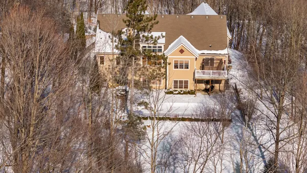 $1,290,000 | 4451 Hartstone Drive, Polk, WI 53086