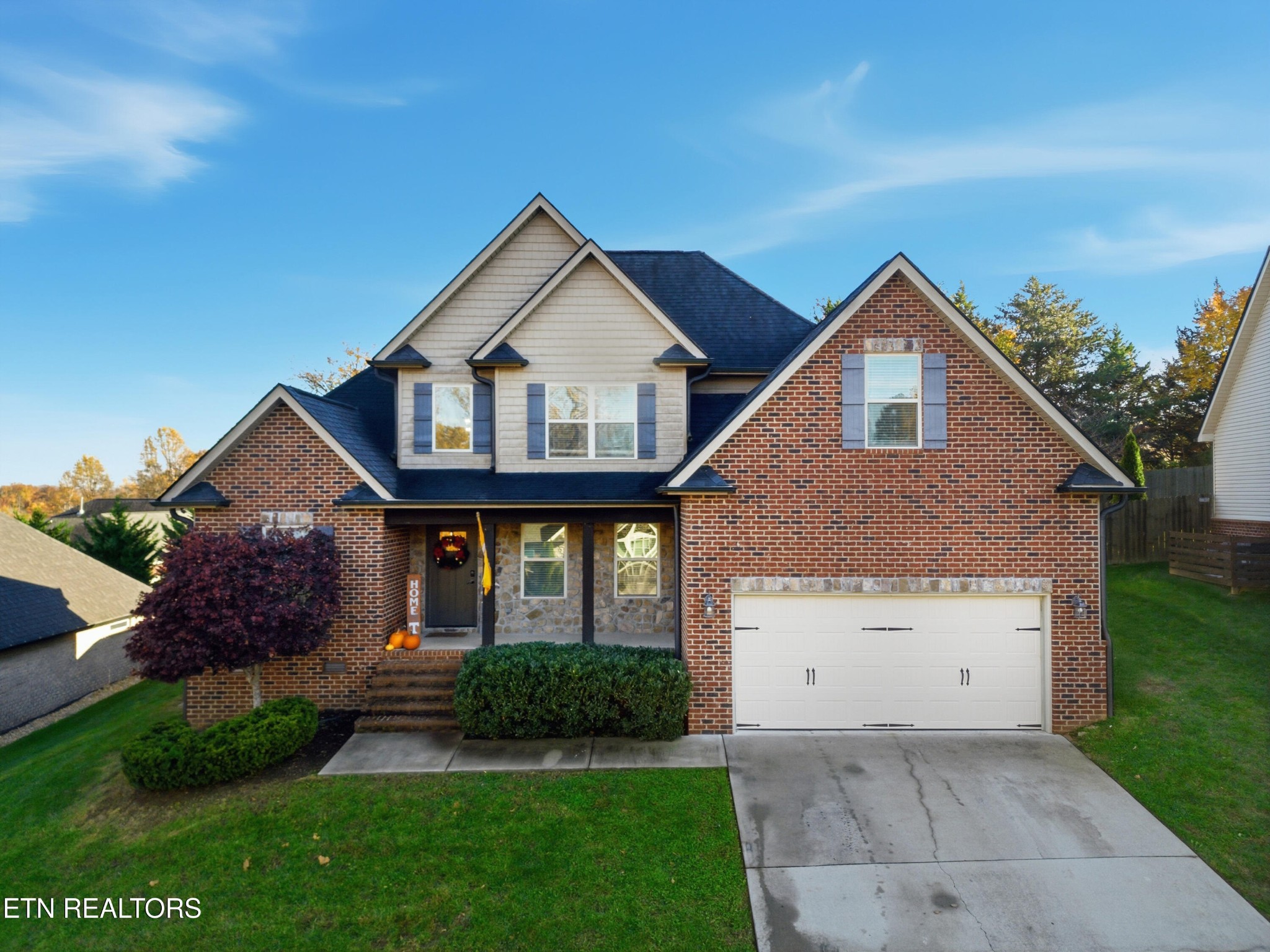 1316 Fox Ridge Drive Powell, TN 37849 - Photo 1 of 41