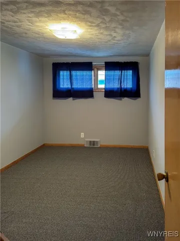 $2,400 | 25 Trudy Lane, Cheektowaga, NY 14227