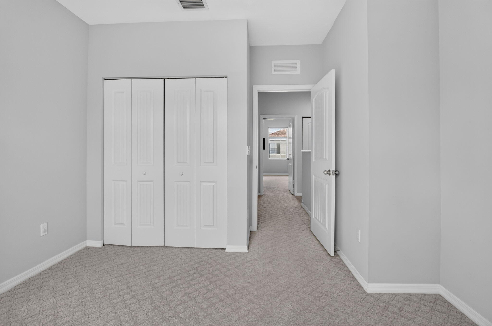 468 Francesca Ridge Road Boynton Beach, FL 33435 - Photo 14 of 31 23-web-or-mls-DSC_9537