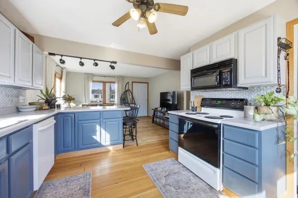 $205,000 | 1613 10th Street North, Fargo, ND 58102