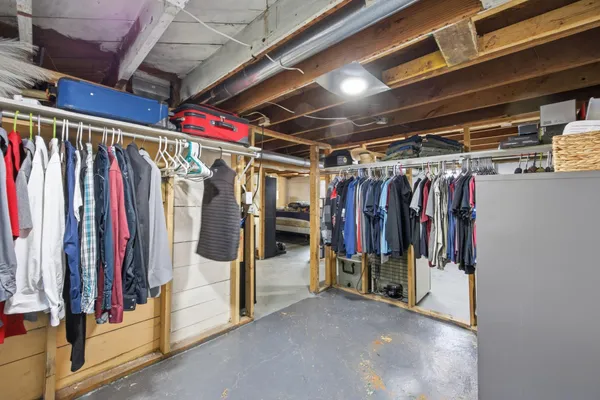 $205,000 | 1613 10th Street North, Fargo, ND 58102