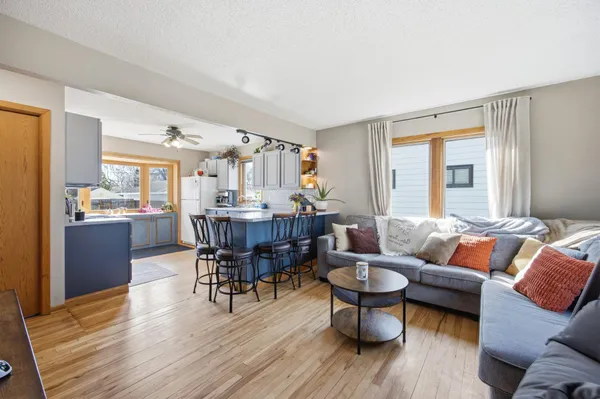 $205,000 | 1613 10th Street North, Fargo, ND 58102