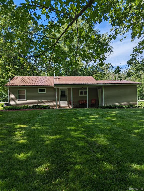11160 Birch Run Road Birch Run, MI 48415 - Photo 17 of 20