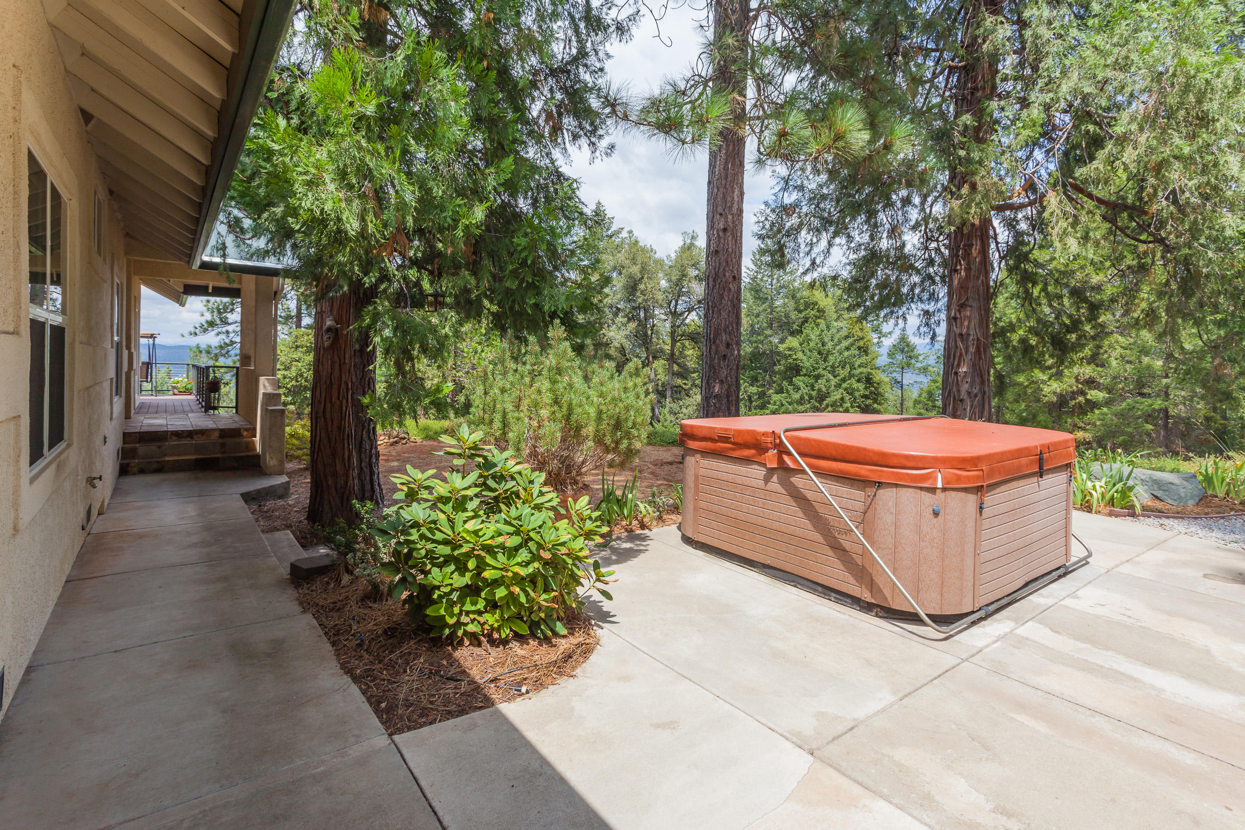 15015 Oak Run Road Oak Run, CA 96069 - Photo 22 of 32 15015OakRunRoad-MLS-27
