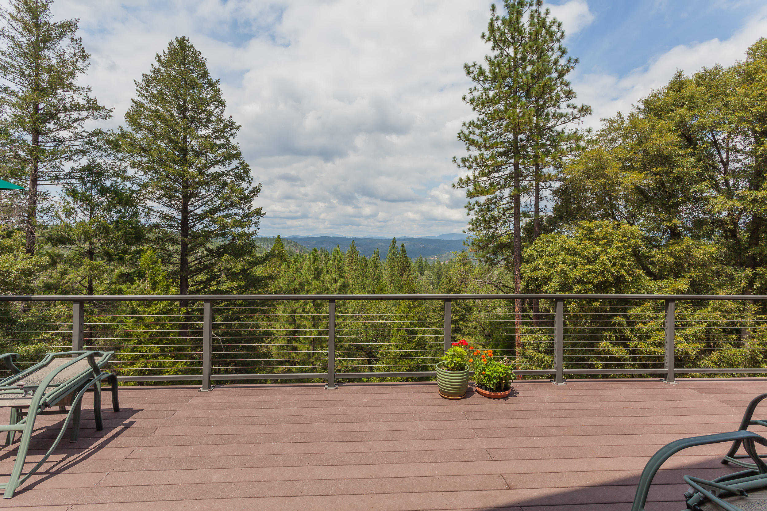 15015 Oak Run Road Oak Run, CA 96069 - Photo 24 of 32 15015OakRunRoad-MLS-35