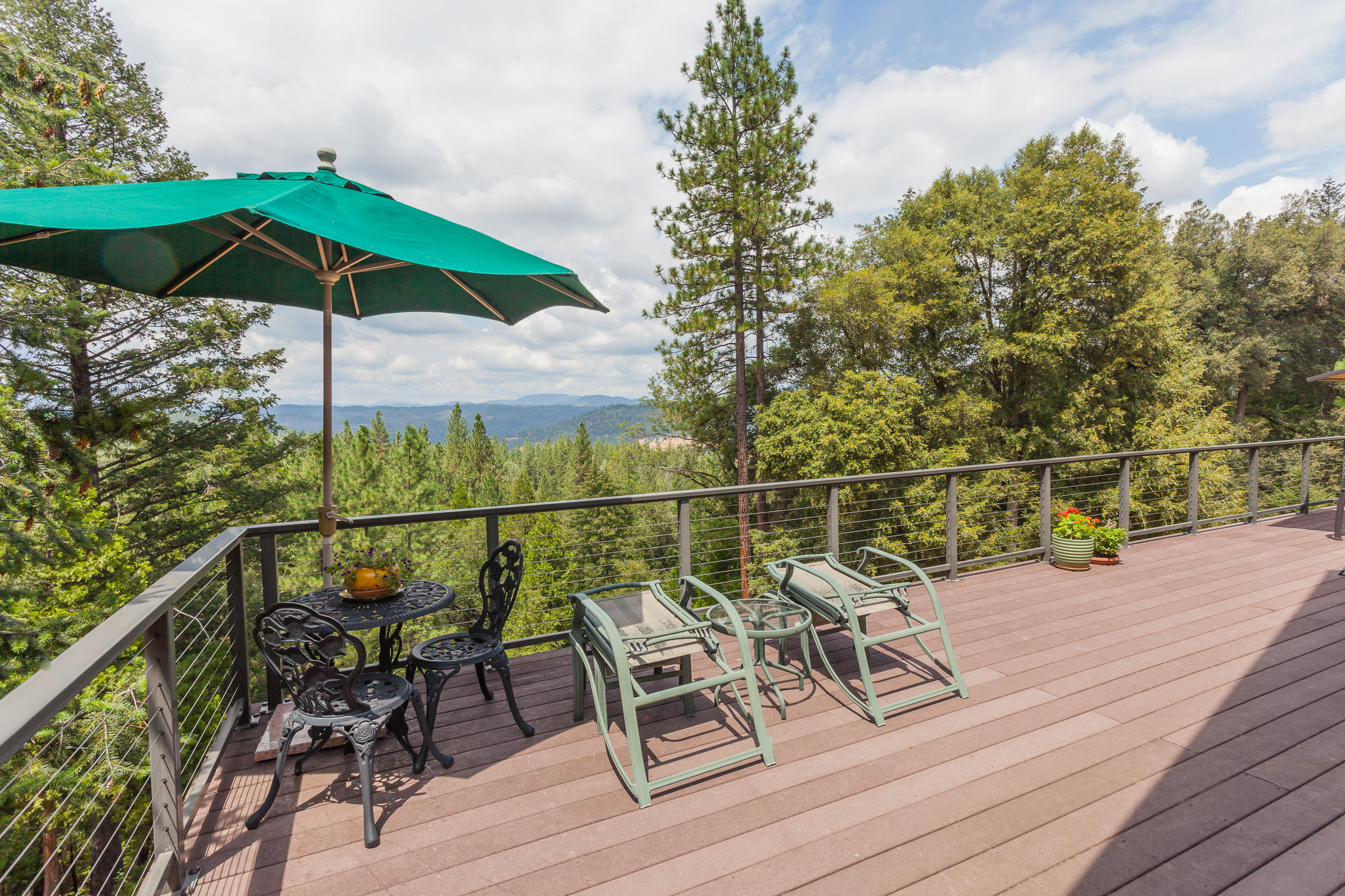 15015 Oak Run Road Oak Run, CA 96069 - Photo 6 of 32 15015OakRunRoad-MLS-31