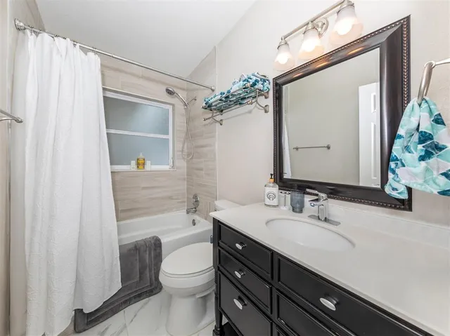 $4,000 | 161 Suntan Avenue, Sarasota, FL 34237