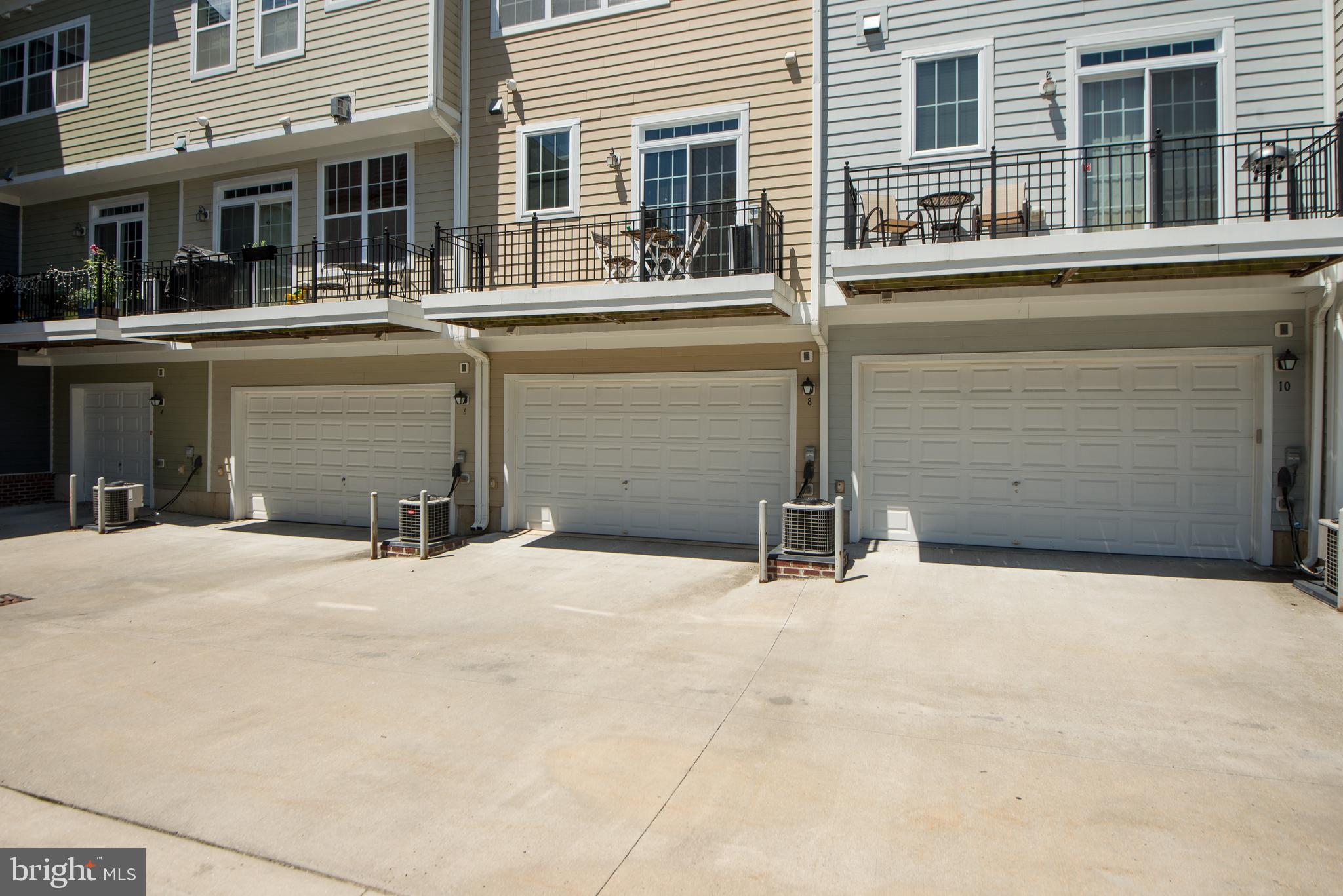 8 Meridian Lane Towson, MD 21286 - Photo 37 of 39 a house with a outdoor space