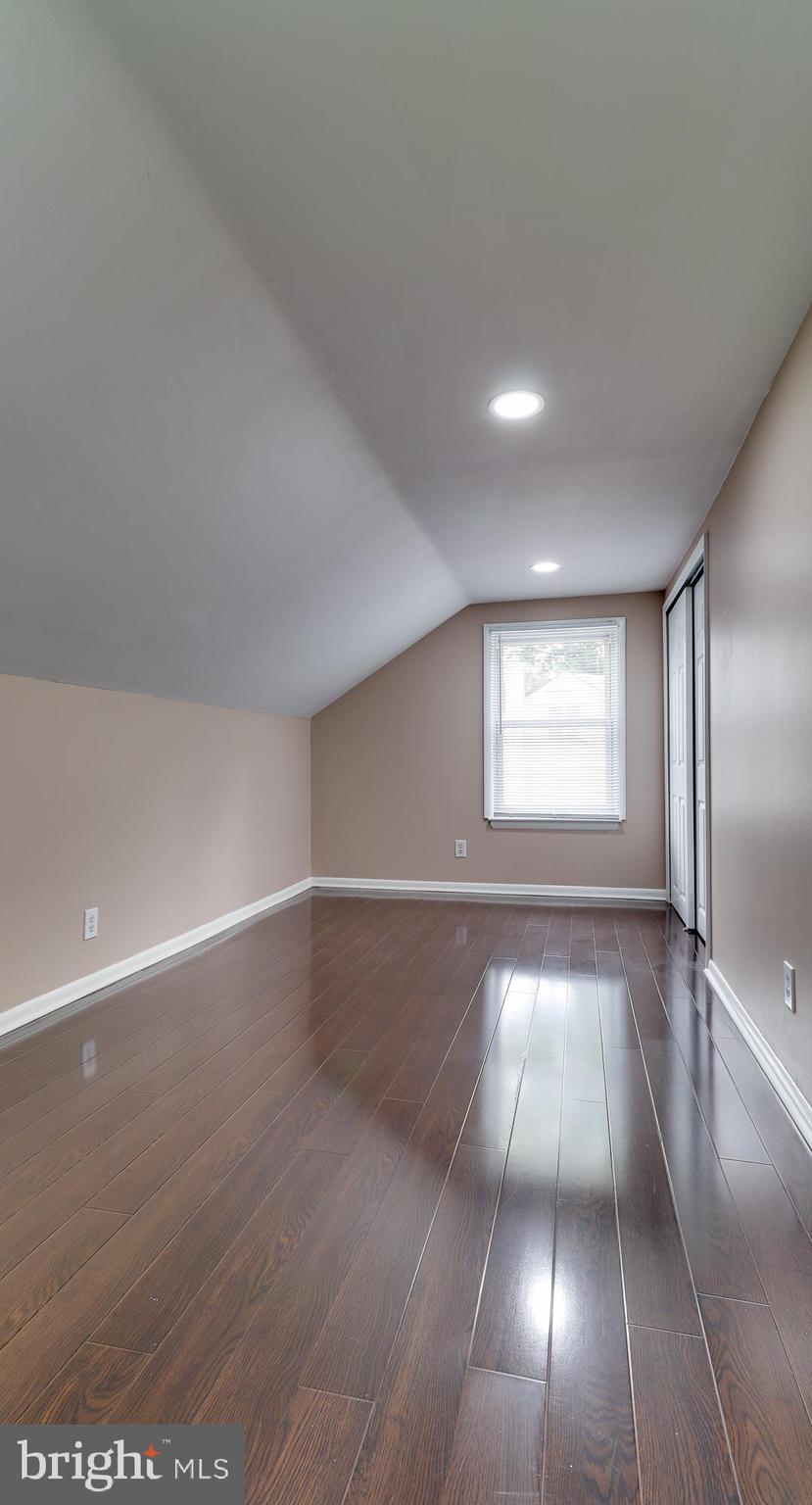 605 4th Avenue Lindenwold, NJ 08021 - Photo 19 of 25