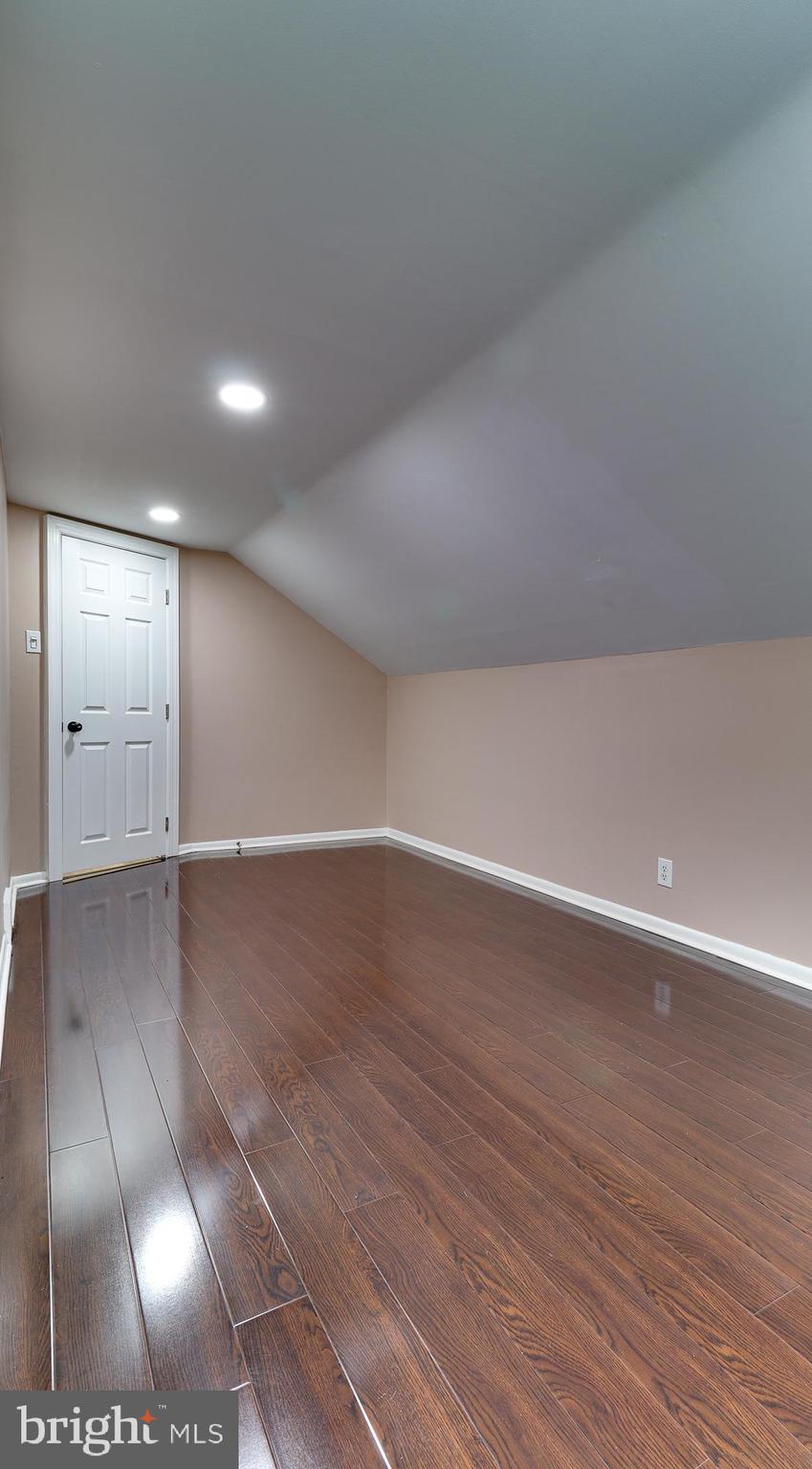 605 4th Avenue Lindenwold, NJ 08021 - Photo 21 of 25