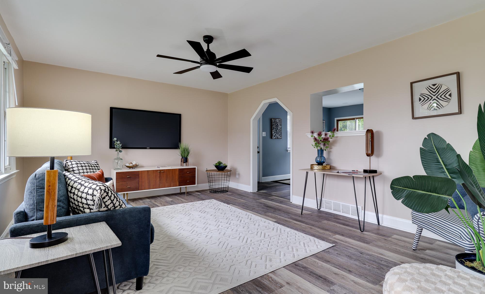 605 4th Avenue Lindenwold, NJ 08021 - Photo 3 of 25