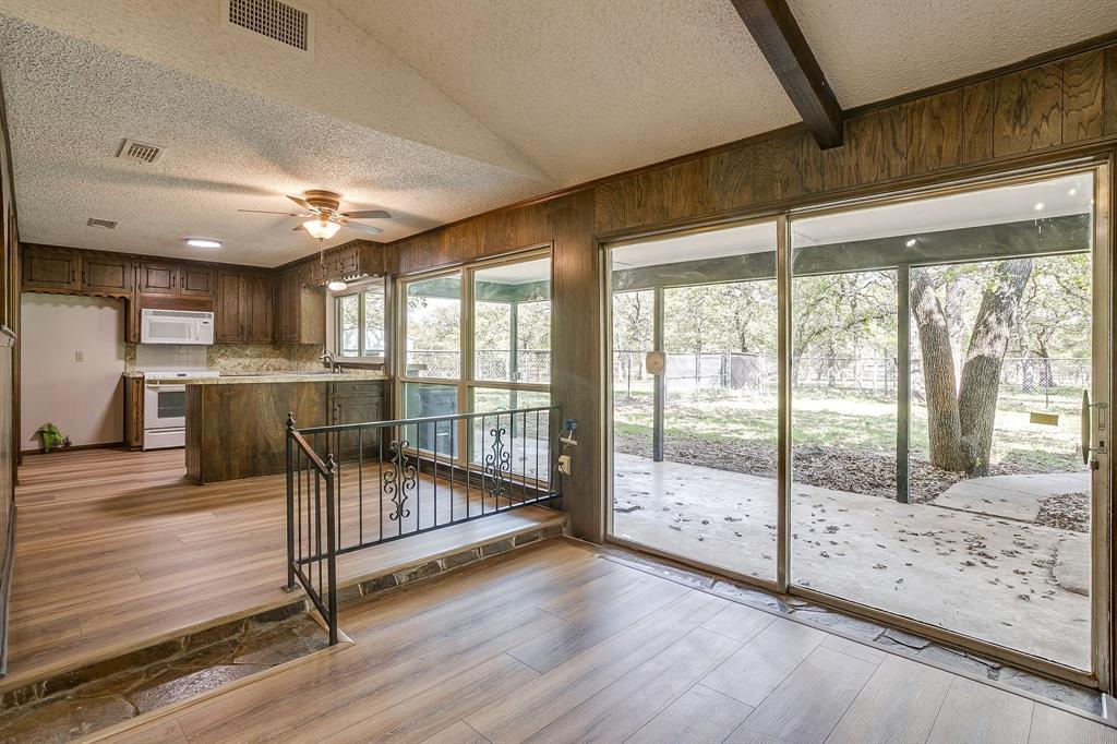 1417 Tarver Road Burleson, TX 76028 - Photo 16 of 39