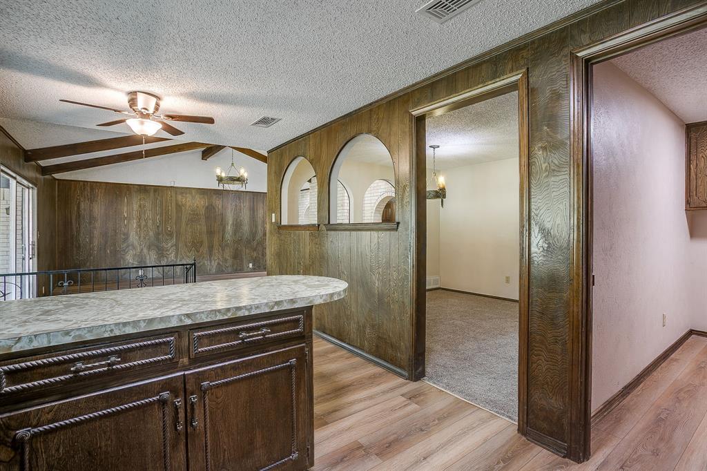 1417 Tarver Road Burleson, TX 76028 - Photo 20 of 39