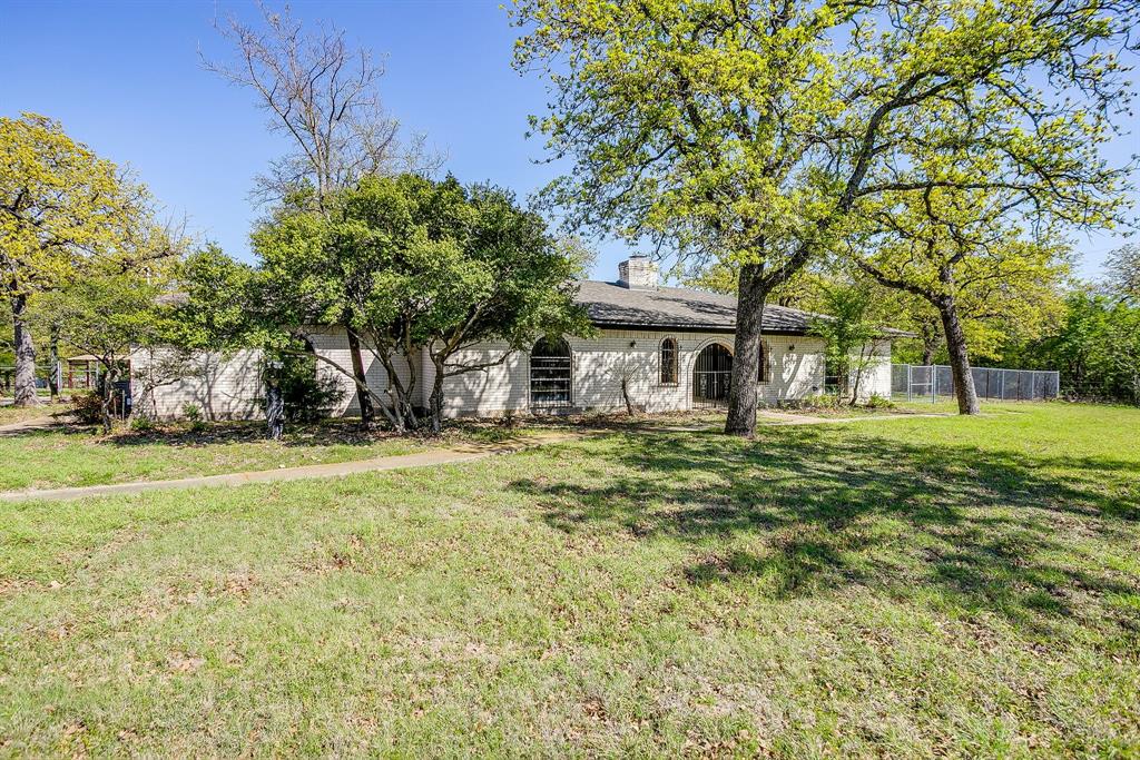 1417 Tarver Road Burleson, TX 76028 - Photo 2 of 39