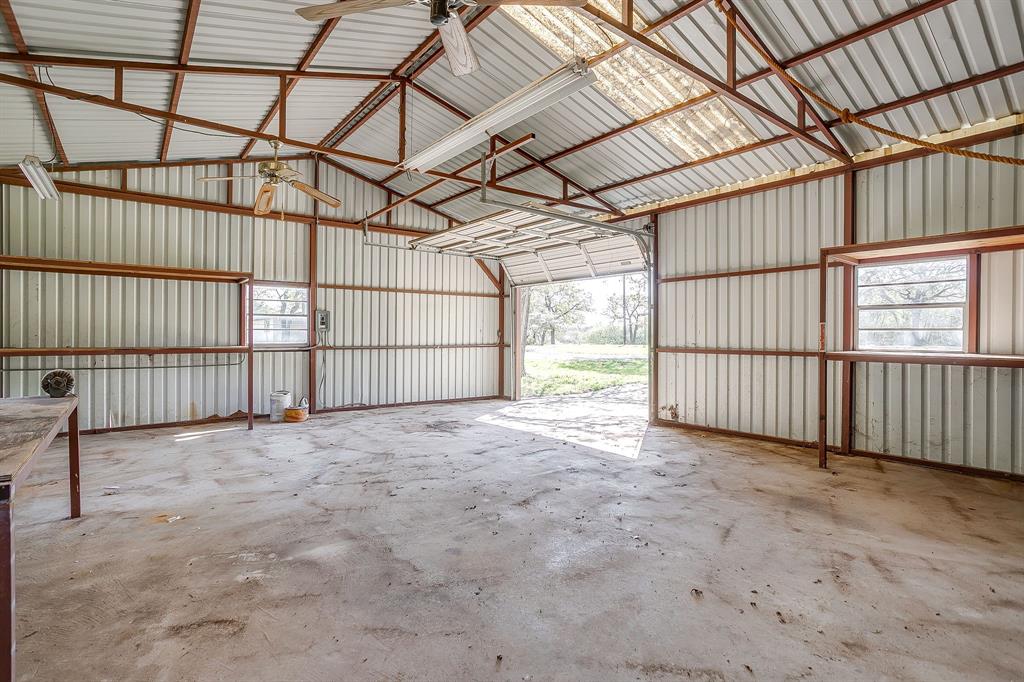 1417 Tarver Road Burleson, TX 76028 - Photo 37 of 39