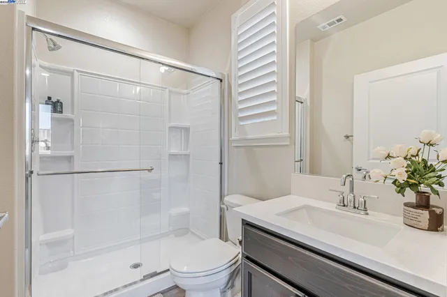 $875,000 | 5645 Sierra Trail Way, Antioch, CA 94531