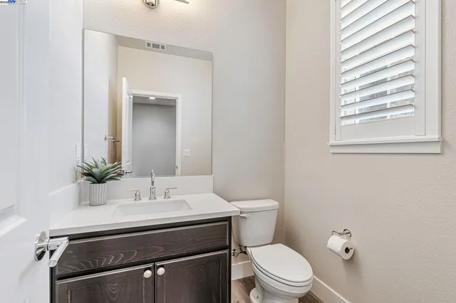 $875,000 | 5645 Sierra Trail Way, Antioch, CA 94531