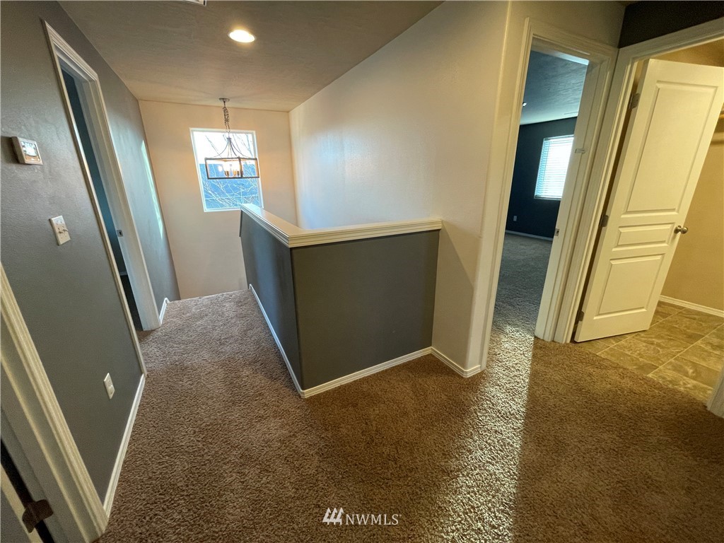 1924 Stevens Street Walla Walla, WA 99362 - Photo 14 of 24 a view of entryway