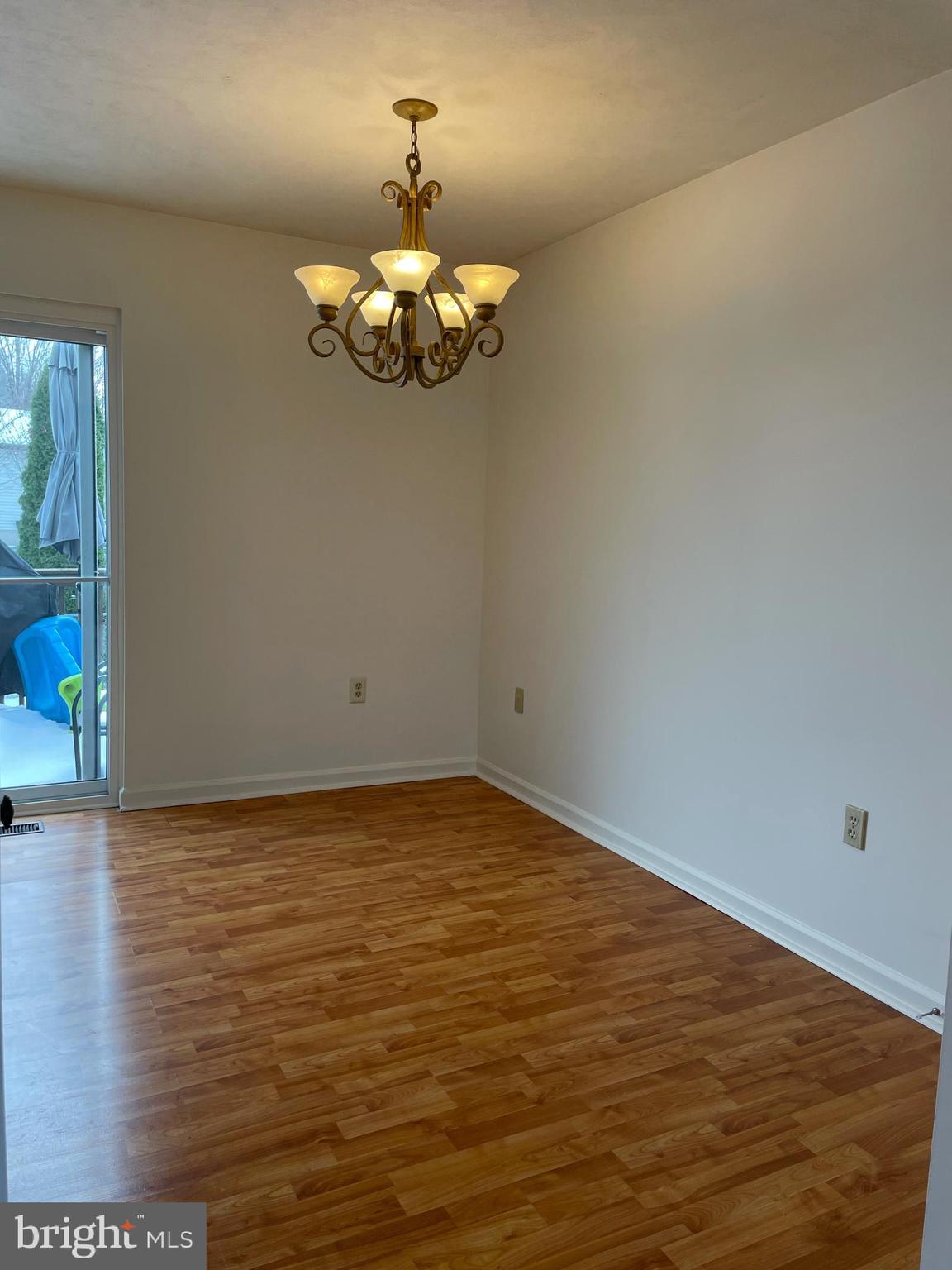 152 Center Street Hanover, PA 17331 - Photo 4 of 7 Gallery Image 4