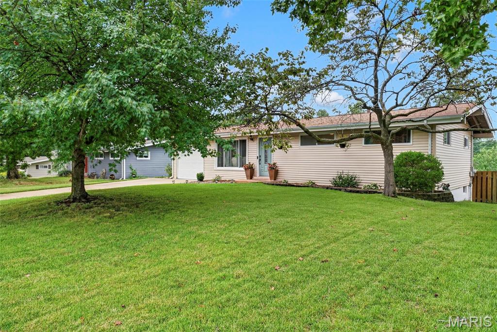519 Sulphur Spring Road Manchester, MO 63021 - Photo 3 of 52 Gallery Image 3