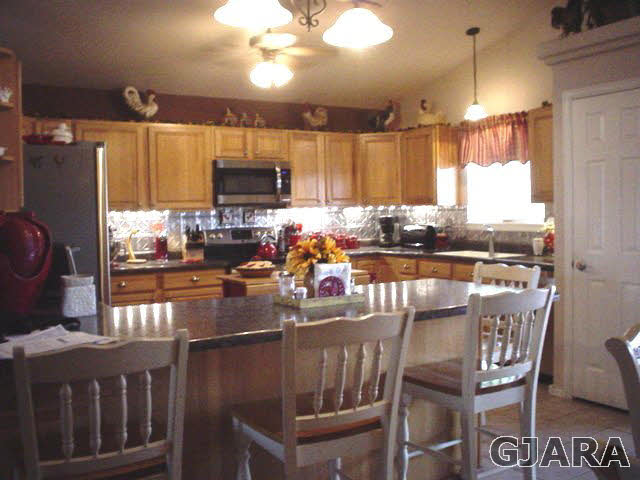 492 Rambling Acres Road Clifton, CO 81520 - Photo 3 of 15 Gallery Image 3