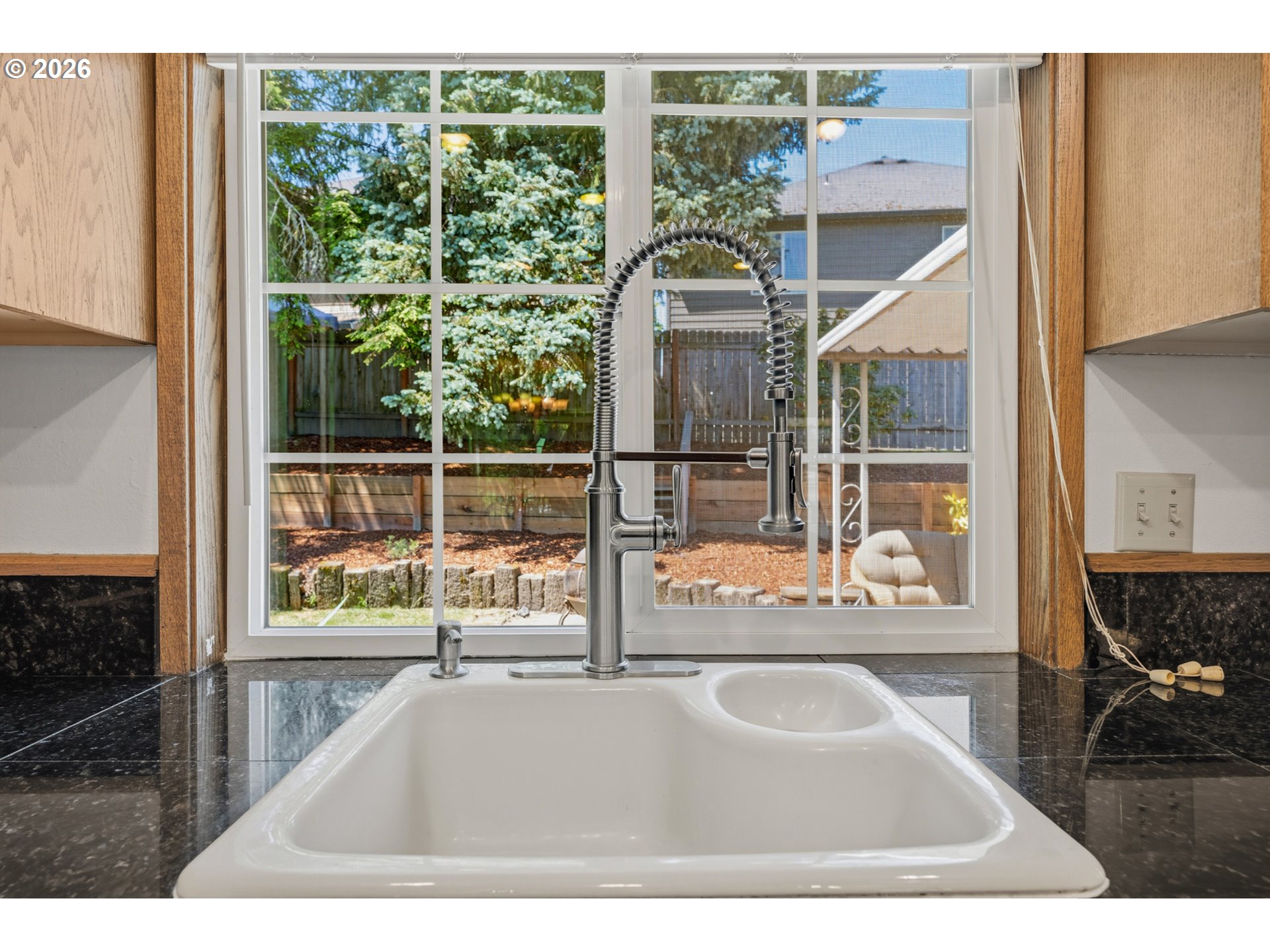 5425 Southwest 208th Court Beaverton, OR 97078 - Photo 16 of 43