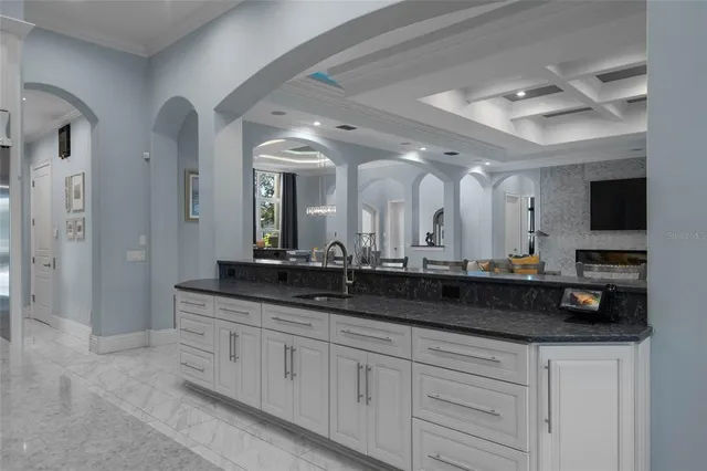 $2,500,000 | 11 Ocean Oaks Lane, Palm Coast, FL 32137