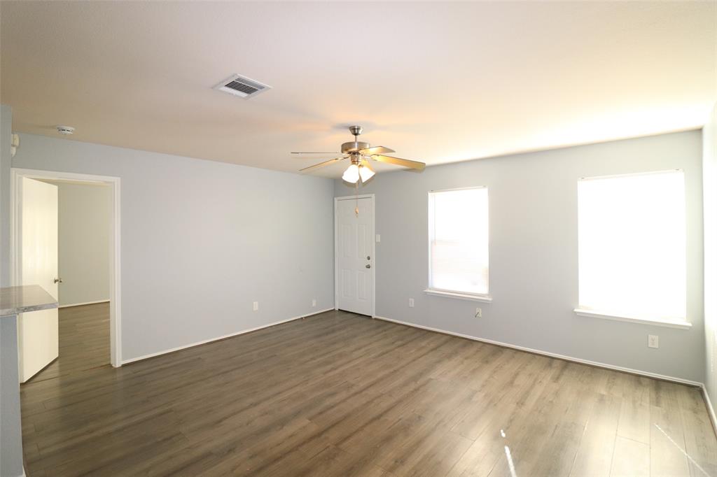 9928 Rio Doso Drive Dallas, TX 75227 - Photo 7 of 29