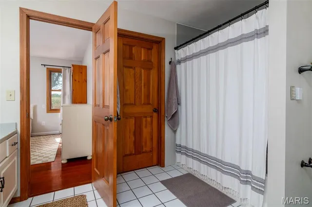 $359,900 | 355 Kingsbury Court, Highland, IL 62249