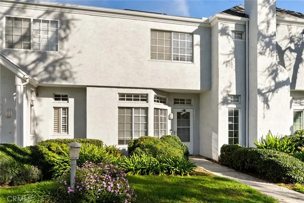 $669,999 | 28305 Paseo El Siena, Unit 10, Laguna Niguel, CA 92677