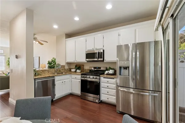 $669,999 | 28305 Paseo El Siena, Unit 10, Laguna Niguel, CA 92677