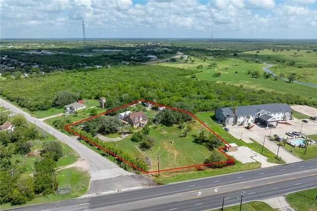 $349,000 | 119 East Houston Street, Refugio, TX 78377