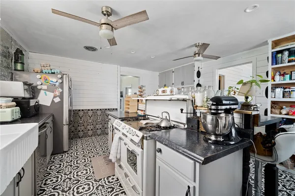 $349,000 | 119 East Houston Street, Refugio, TX 78377