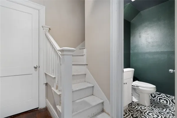 $349,000 | 119 East Houston Street, Refugio, TX 78377