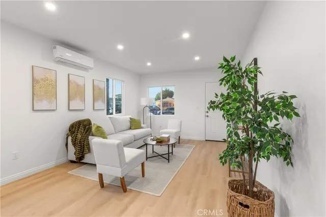 $749,999 | 1330 East 56th Street, Long Beach, CA 90805