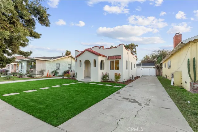 $749,999 | 1330 East 56th Street, Long Beach, CA 90805