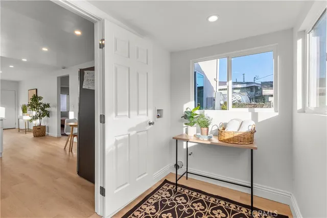 $749,999 | 1330 East 56th Street, Long Beach, CA 90805