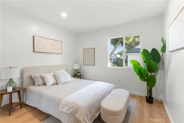 $749,999 | 1330 East 56th Street, Long Beach, CA 90805