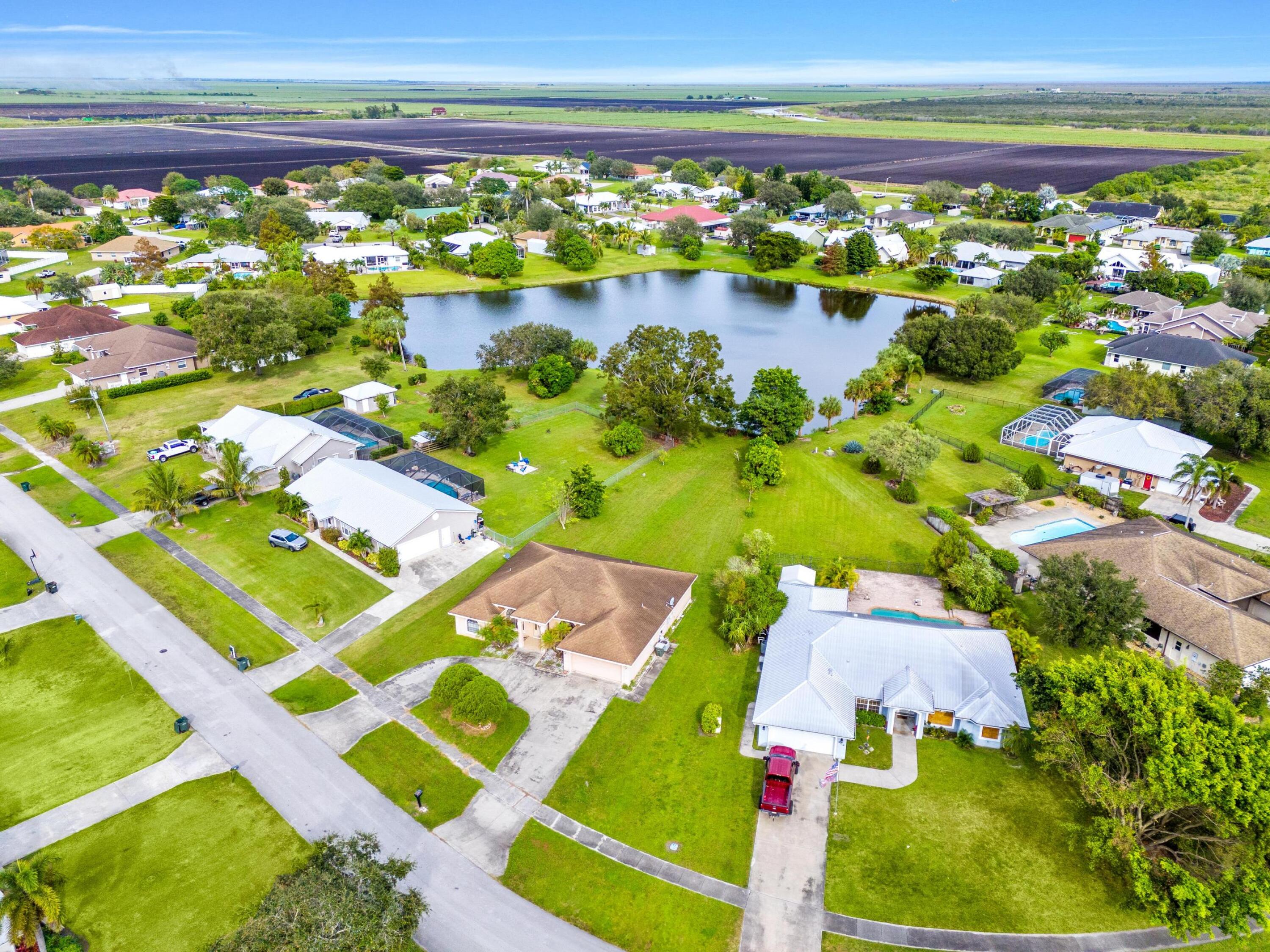 907 Sawgrass Street Clewiston, FL 33440 - Photo 11 of 60 a view of an ocean from a balcony
