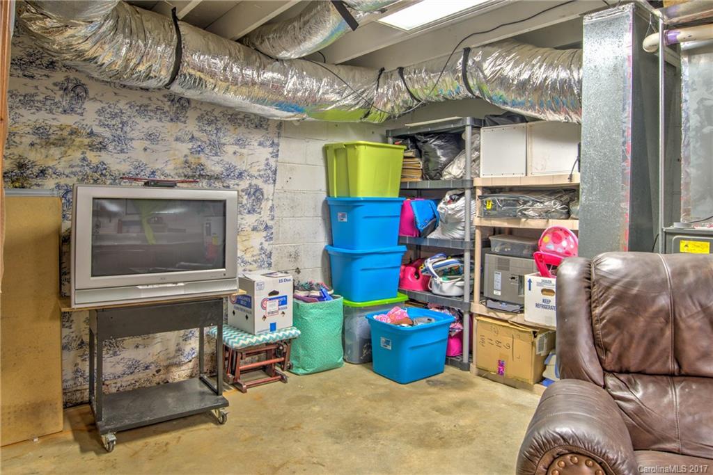 52 Ridge Road Asheville, NC 28803 - Photo 16 of 18 Gallery Image 16