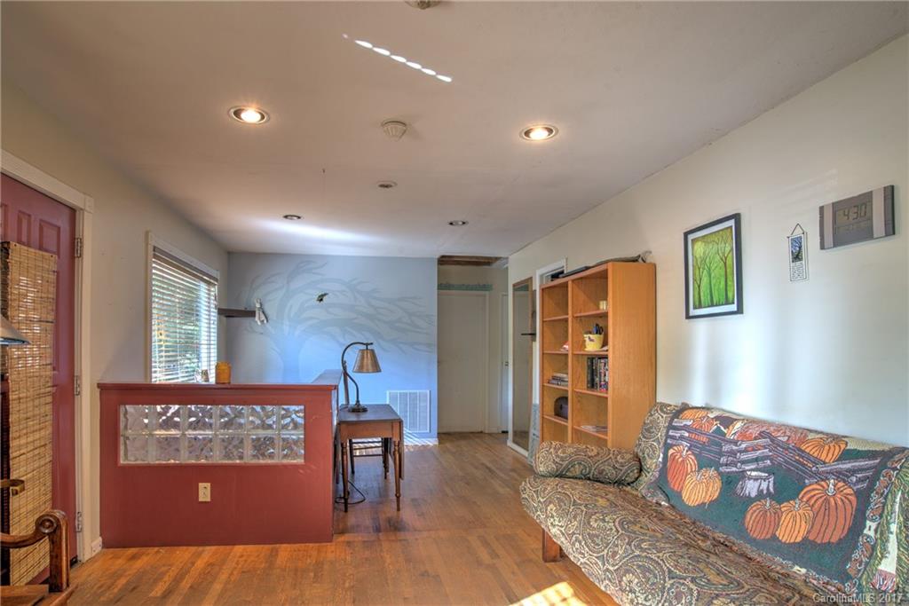 52 Ridge Road Asheville, NC 28803 - Photo 6 of 18 Gallery Image 6
