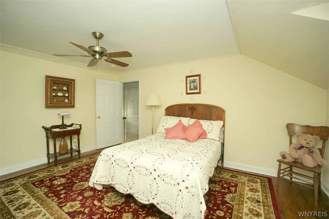 4464 Freeman Road Orchard Park, NY 14127 - Photo 11 of 30 Bedroom