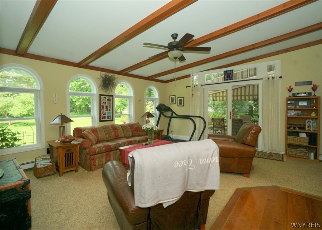 4464 Freeman Road Orchard Park, NY 14127 - Photo 4 of 30 Family Room