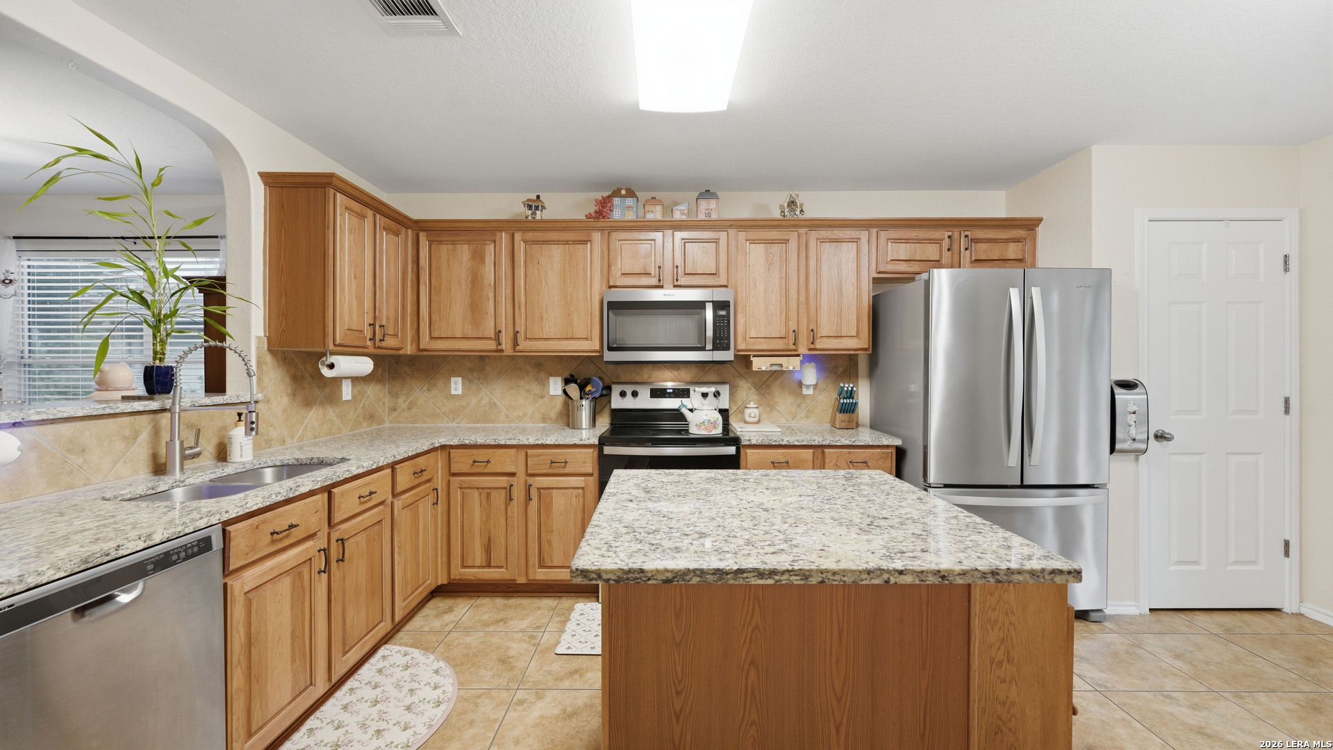 2909 Ashwood Road Schertz, TX 78108 - Photo 13 of 51